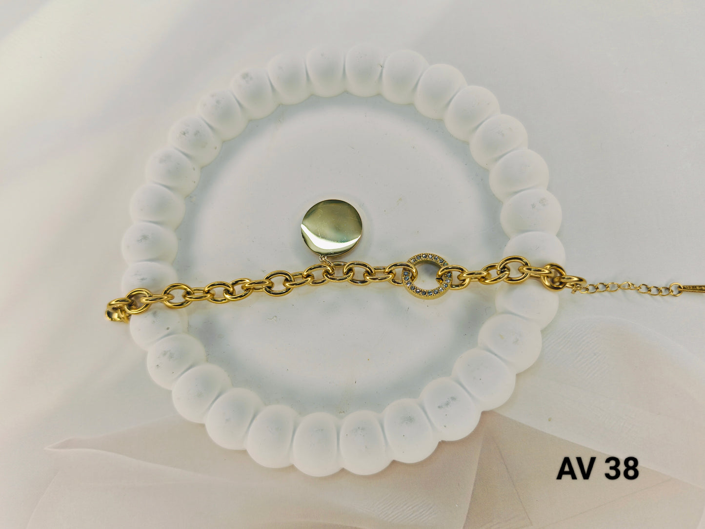 Round Stone Bracelet