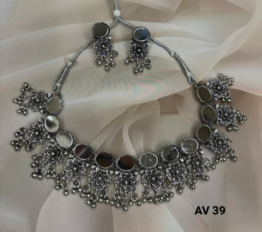 Navaratri Mirror Choker
