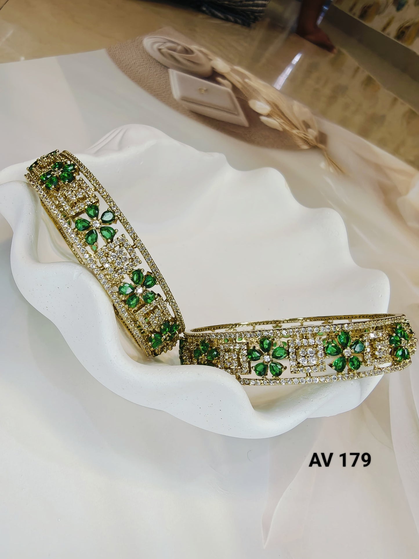 Emerald Green AD Bangles