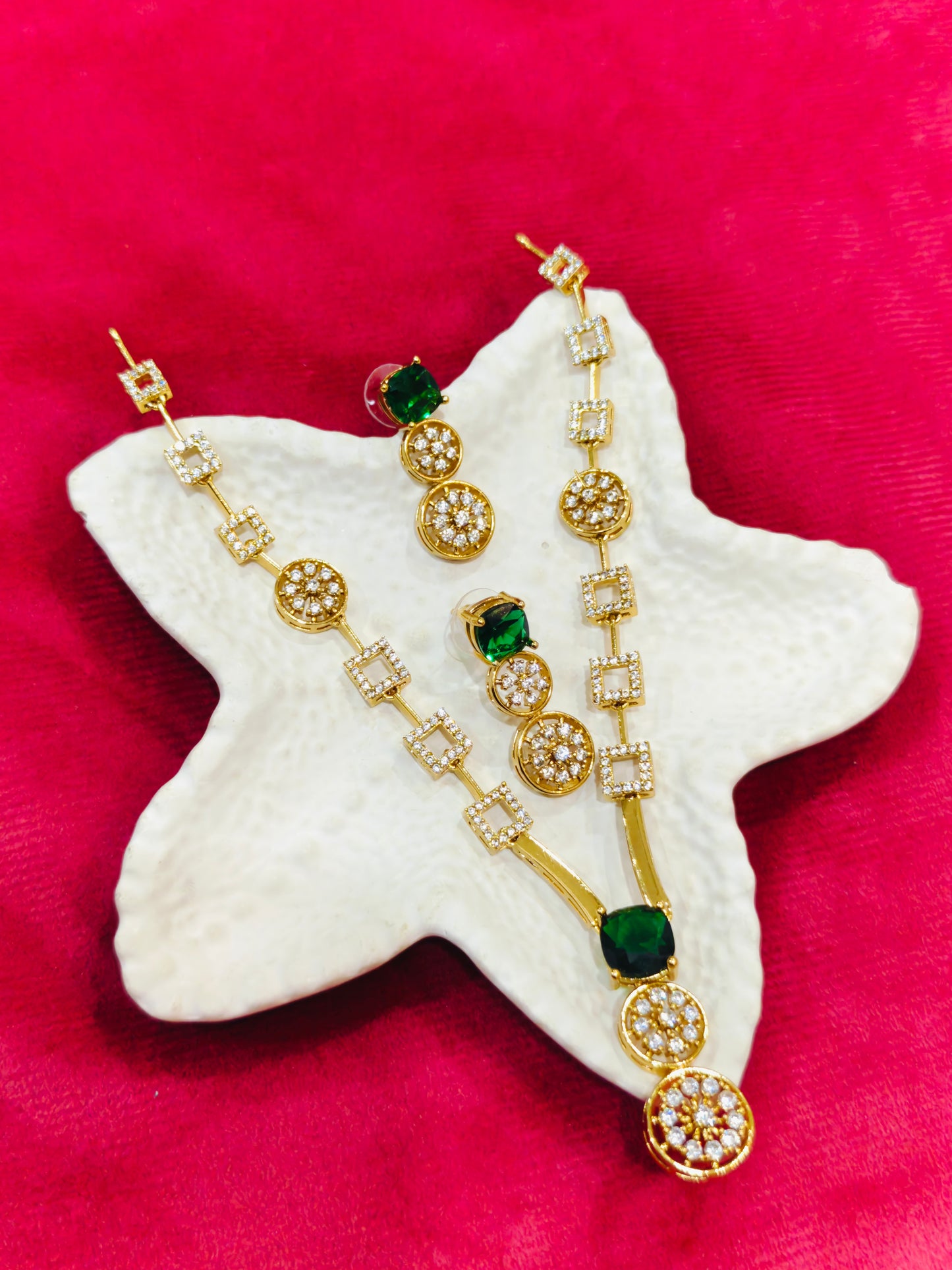 Emerald AD Necklace Set