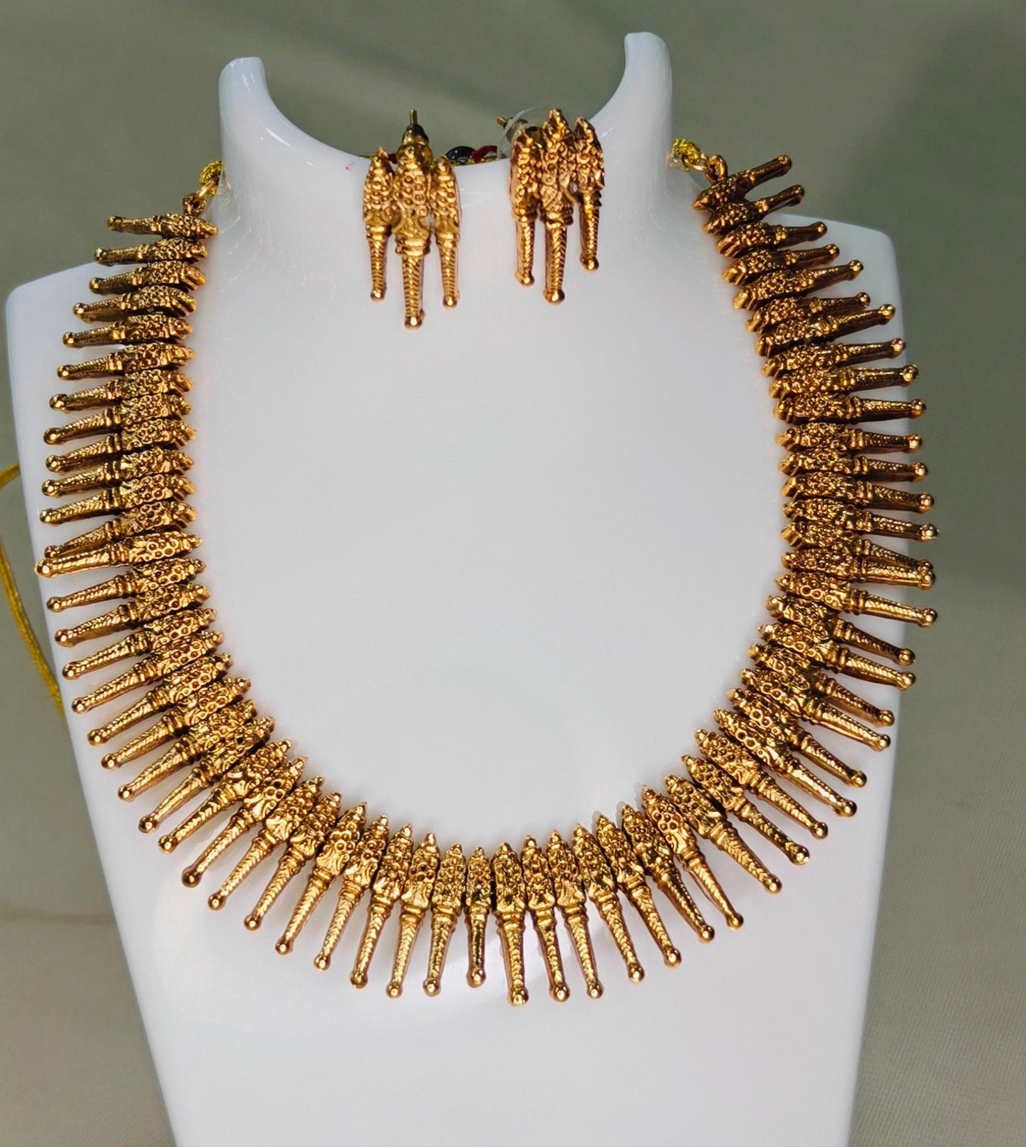 Matte Finish Necklace set
