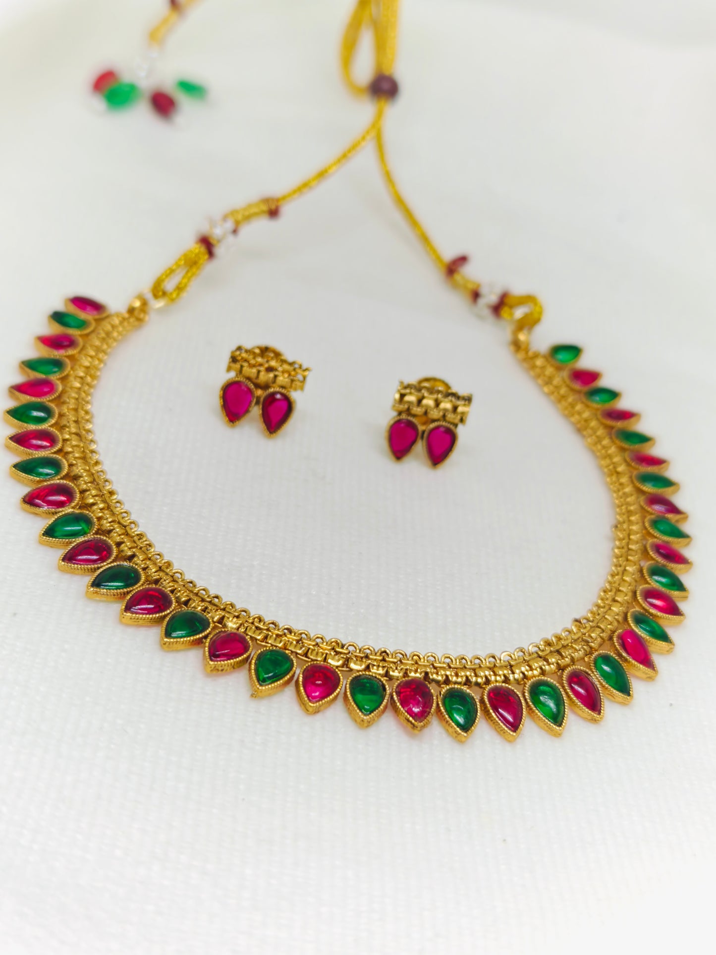 Multicolour Kemp  Stone Necklace