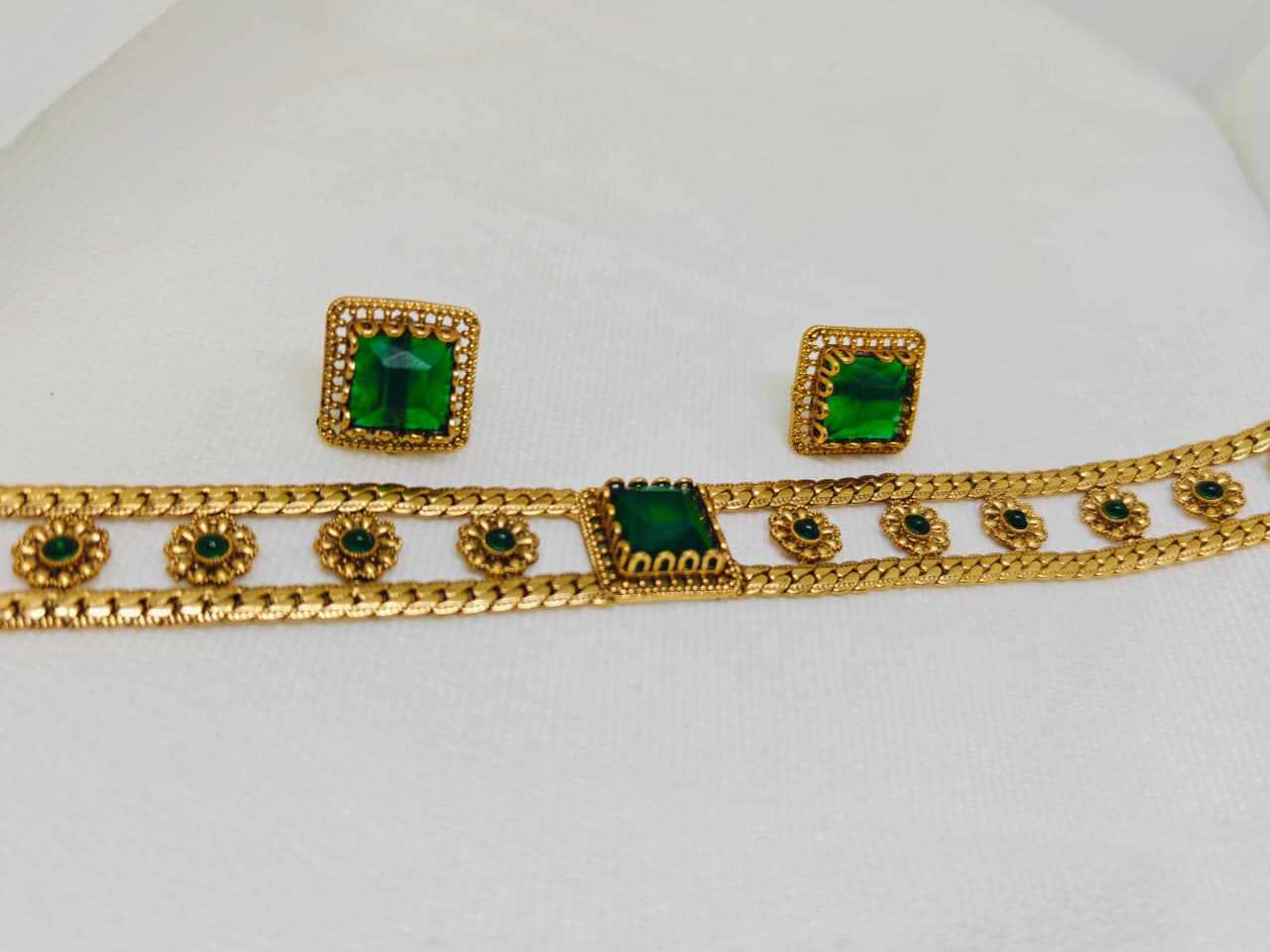 Traditional Floral Onam Choker
