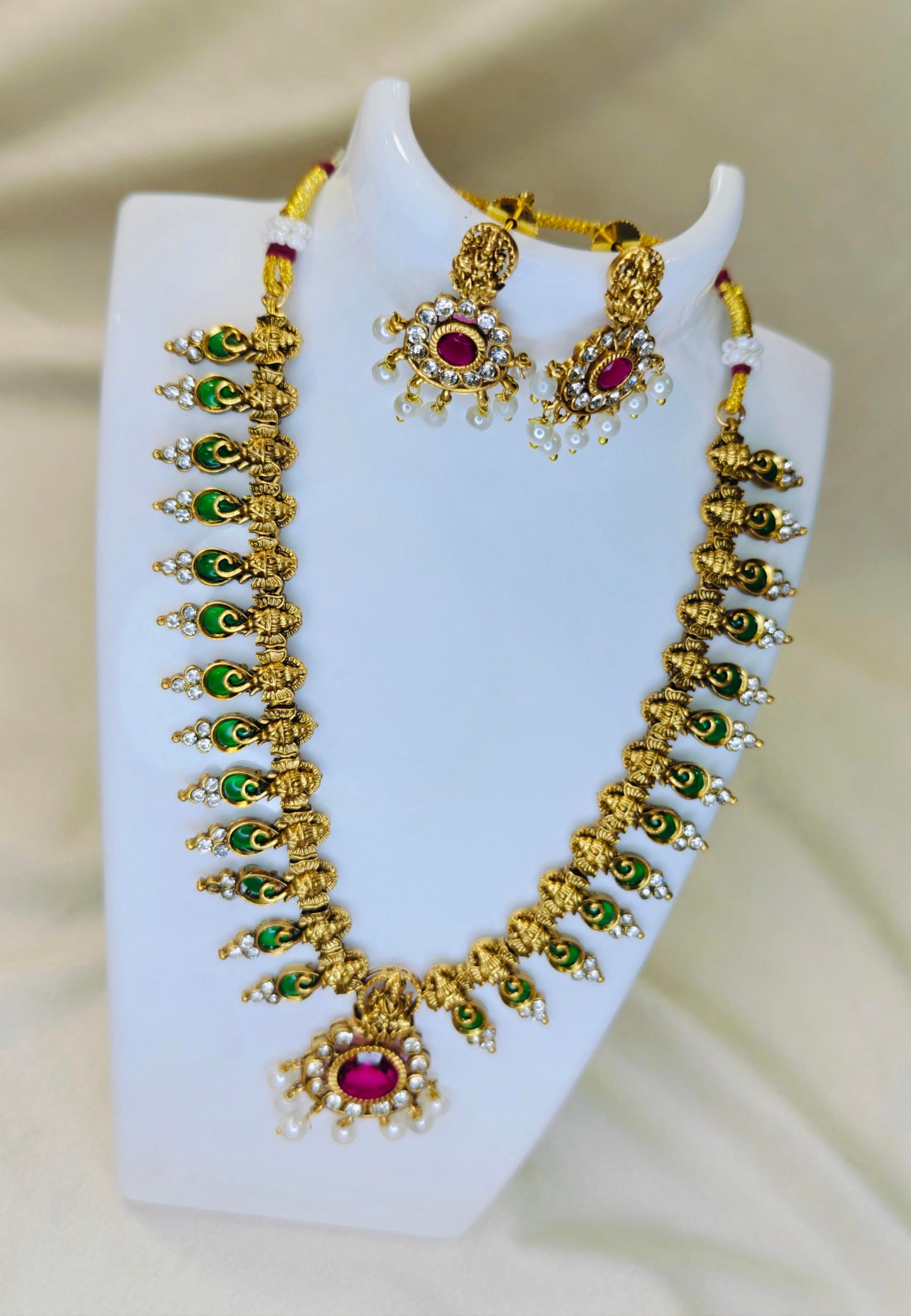 Lakshmi Ganesha Palakka Temple Necklace Set