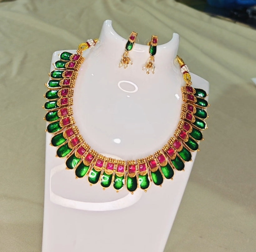 Palakka Necklace Set