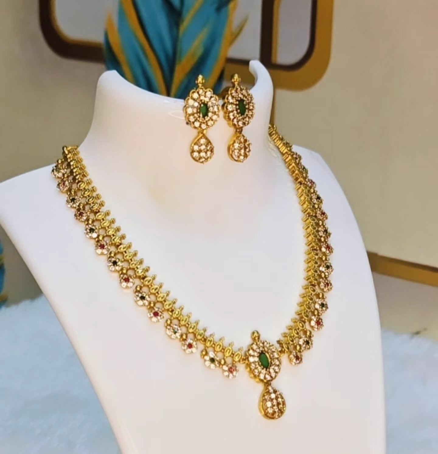 AD Necklace Set