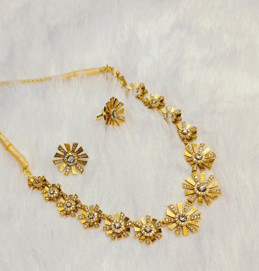 Gold- Plated Floral AD Necklace With Earrings