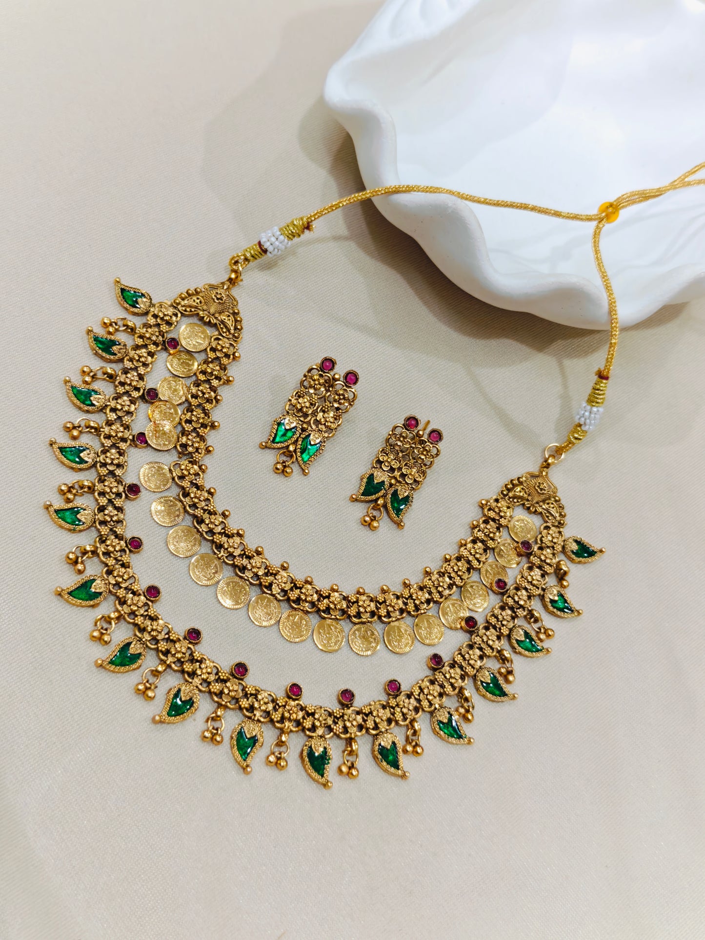 Double Layered Palakka Mala