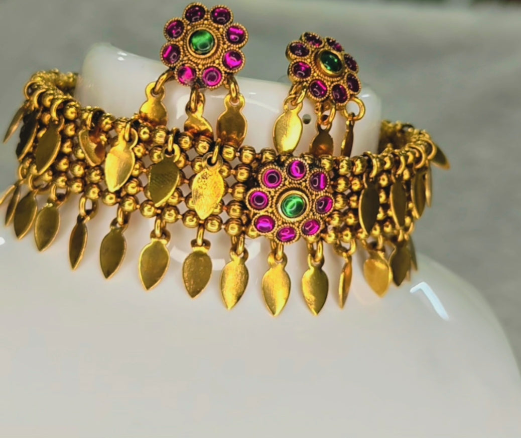 Antique Floral Elakkathali