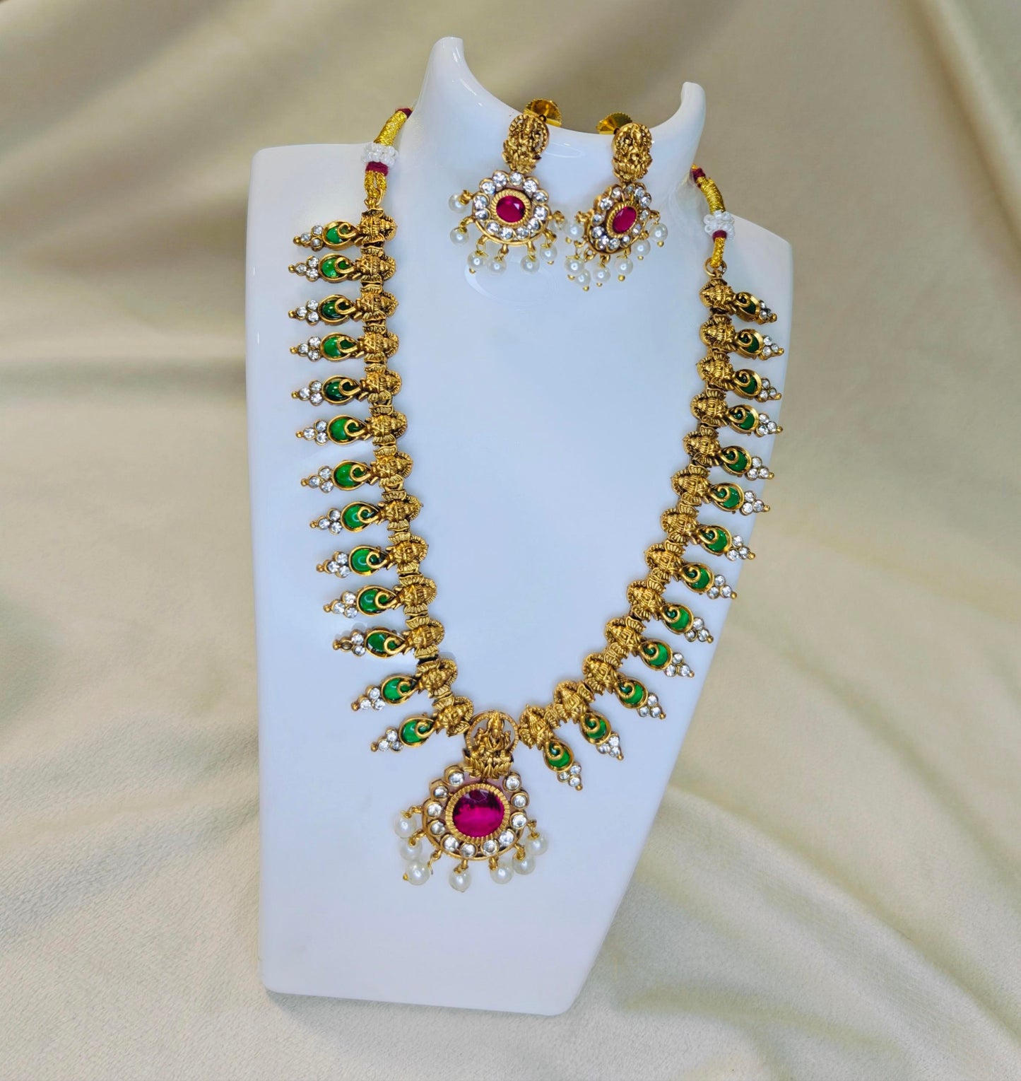 Lakshmi Ganesha Palakka Temple Necklace Set