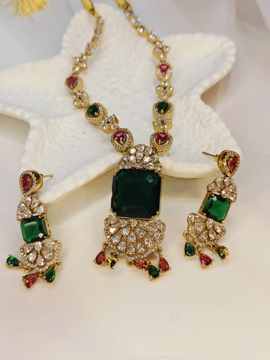 Victorian AD Necklace Set